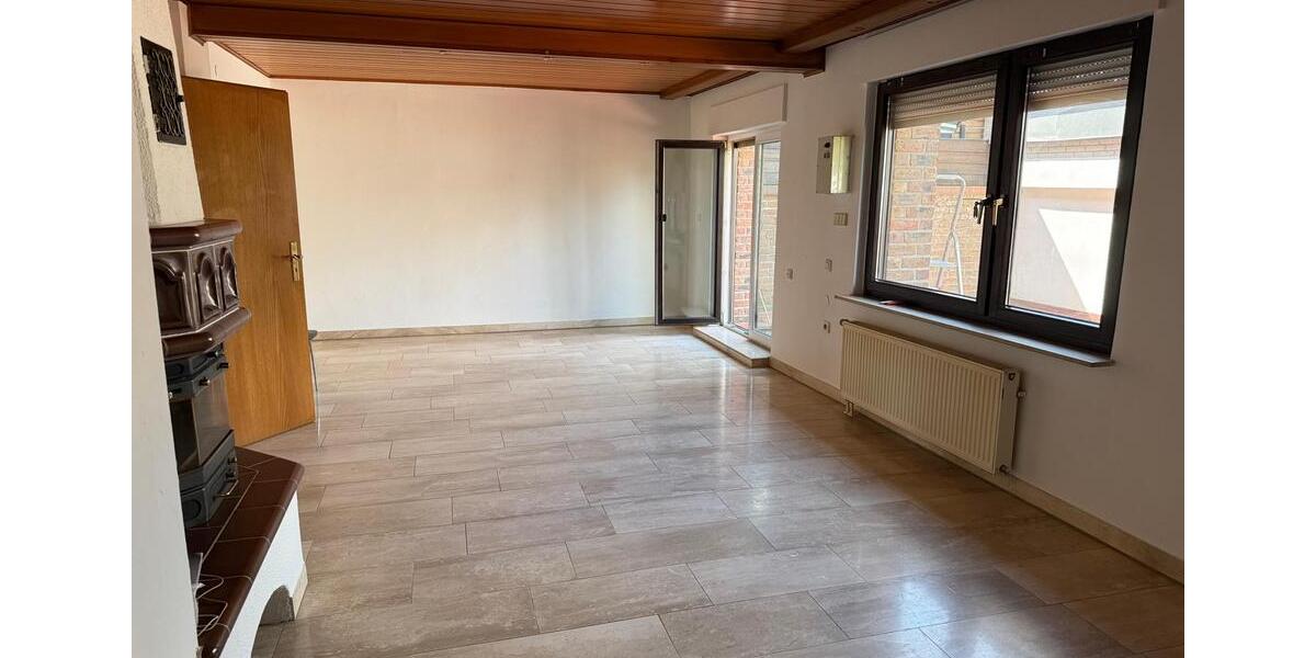 Doppelhaushälfte Alsdorf - 6 Zimmer, 180 m&sup2;, 1.550&euro; | Angebot:26241547