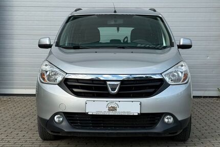 Dacia Lodgy 71.600 km 5.999 &euro; Düren 52349