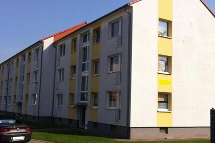 2 Zi. Wohnung 57 qm, 2.OG., teilmöbliert in Düren 2 zimmer