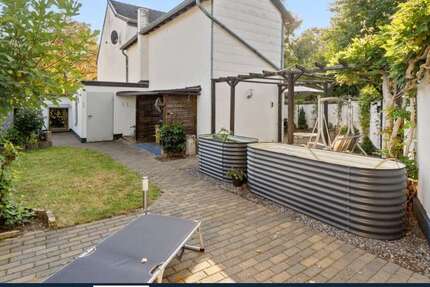 Haus zum Kaufen in Niederzier Ellen 299.000 € 178.75 m² 6 zimmer