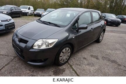 Toyota Auris 210.600 km 2.300 &euro; ESCHWEILER - KINZWEILER 52249