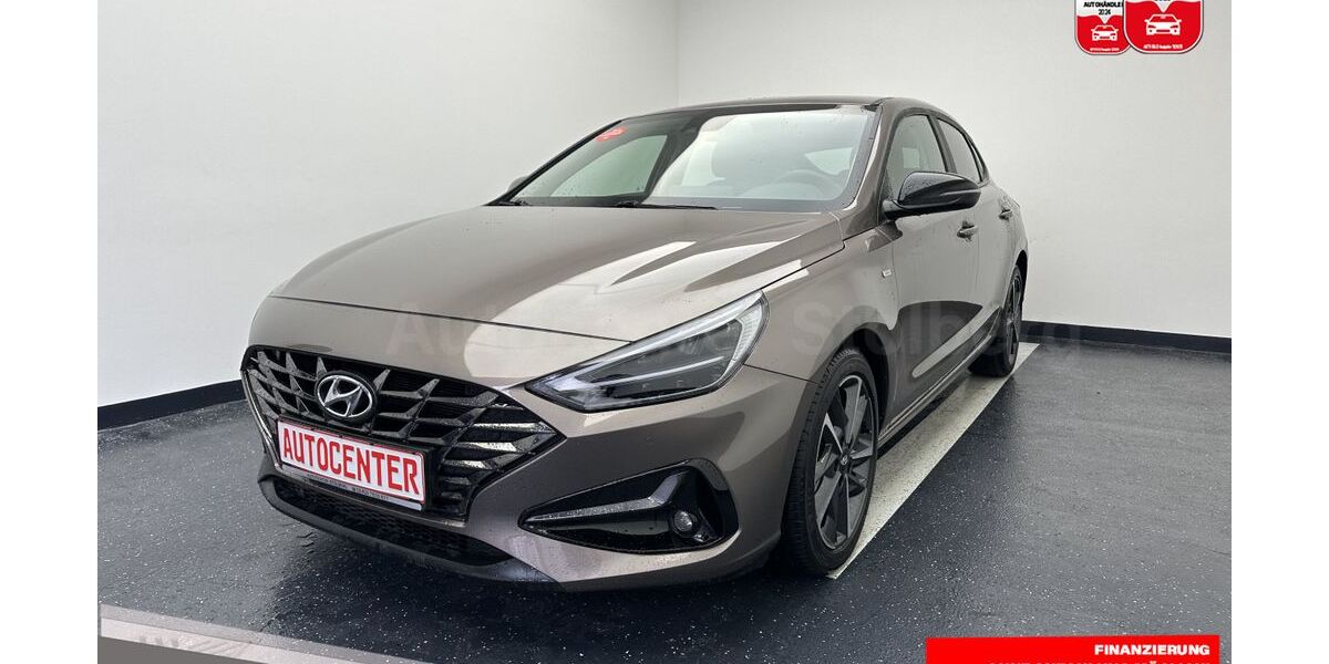 Hyundai i30 80.000 km 16.900 &euro; Stolberg 52222