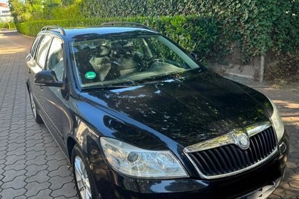 Skoda Octavia 240.000 km 2.999 &euro; Aachen 52068