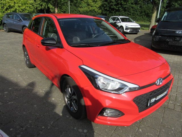 i20