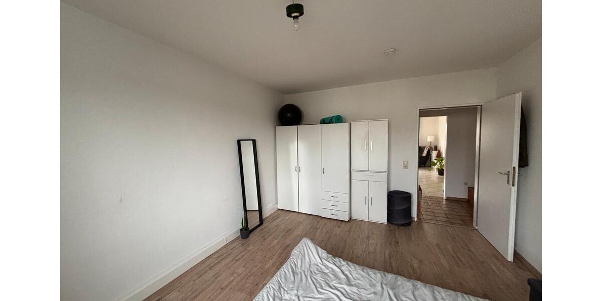Einfamilienhaus Aachen Aachen-Mitte - 2 Zimmer, 70 m&sup2;, 980&euro; | Angebot:25595851