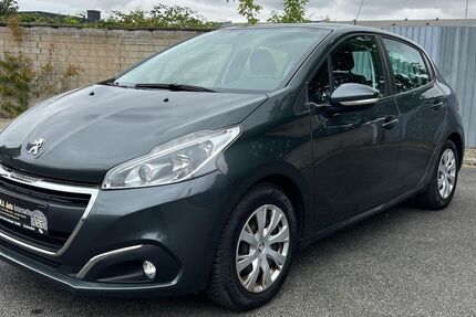 Peugeot 208 65.000 km 6.990 &euro; Eschweiler 52249