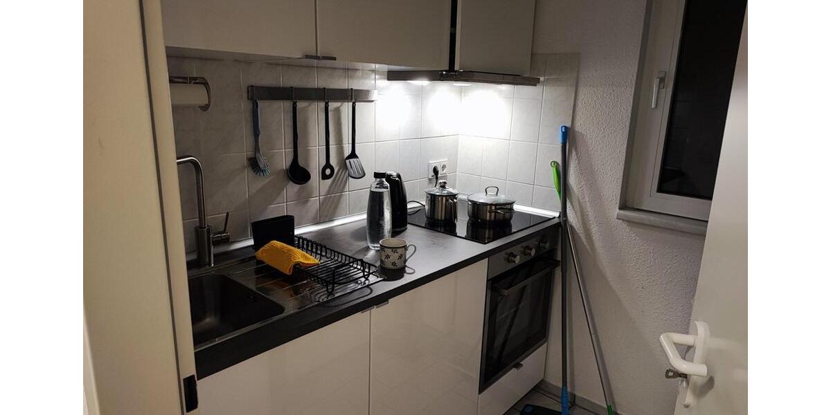 2-Raum in zentraler Lage, möbliert - Eigennutzung oder Vermietung 2 zimmer