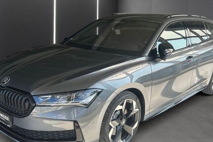 Skoda Superb 5.555 km 53.990 € Düren 52353