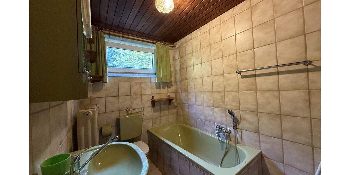 Bungalow Roetgen - 3 Zimmer, 93 m&sup2;, 299.000&euro; | Angebot:25698378