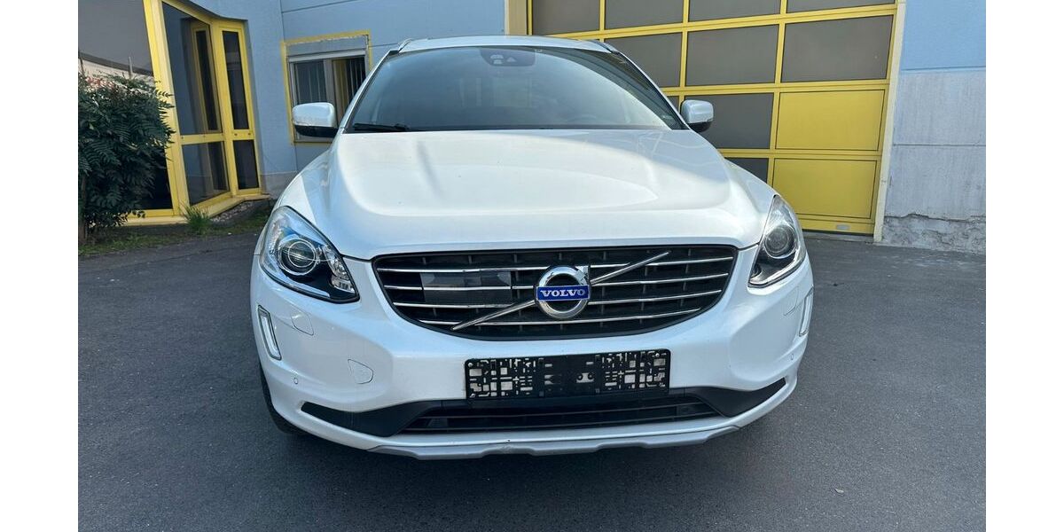 Volvo XC60 63.285 km 22.000 &euro; Düren 52349