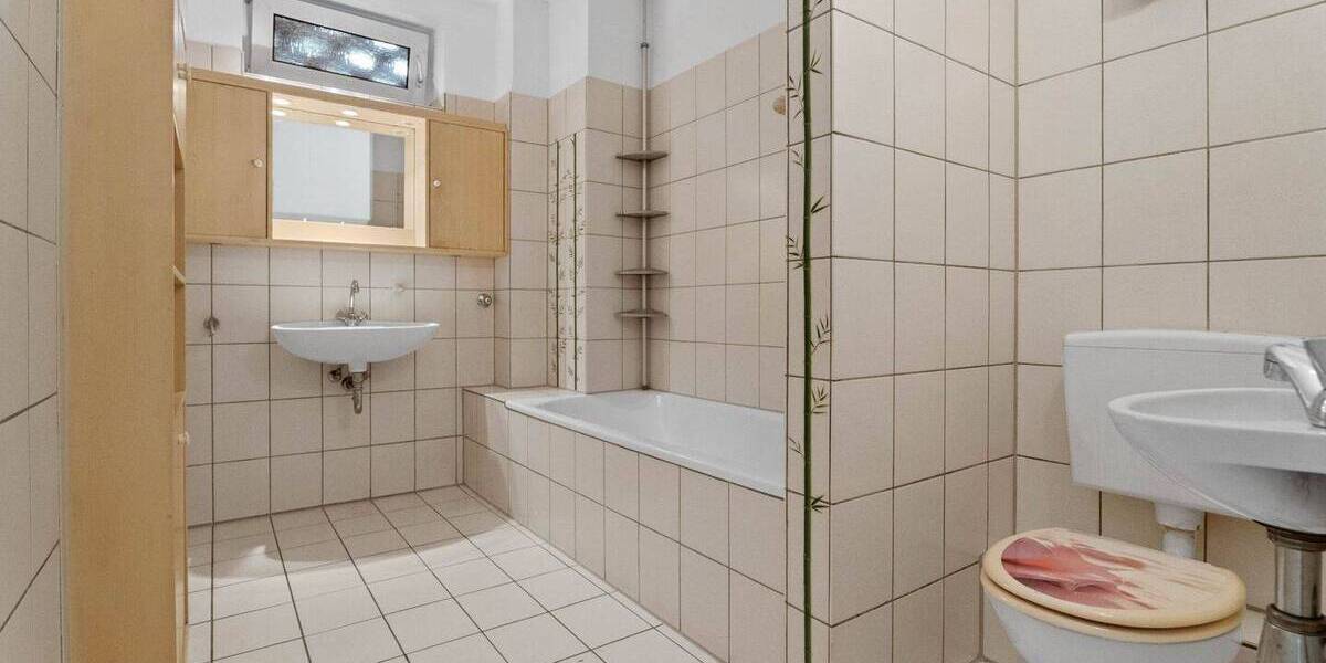 Etagenwohnung Herzogenrath Kohlscheid - 2 Zimmer, 73 m&sup2;, 159.000&euro; | Angebot:26816443