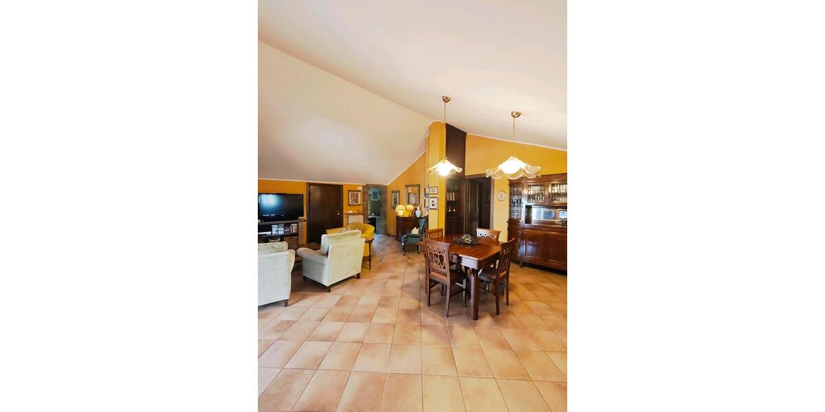 Villa Stolberg (Rhld.) Gressenich - 2 Zimmer, 152 m&sup2;, 300.000&euro; | Angebot:27143633