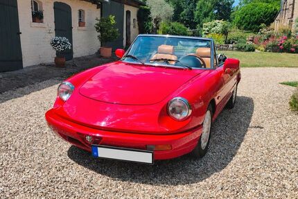 Alfa Romeo Spider 130.028 km 17.500 &euro; Nideggen 52385