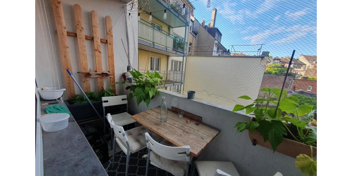 Etagenwohnung Aachen Aachen-Mitte - 4 Zimmer, 120 m&sup2;, 390&euro; | Angebot:24901804