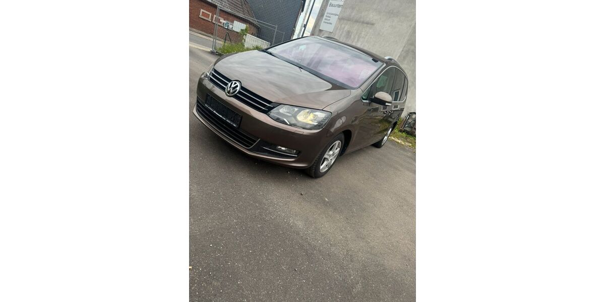 VW Sharan 231.425 km 9.400 &euro; Alsdorf 52477