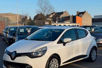 Renault Clio 133.277 km 5.899 &euro; Düren 52349
