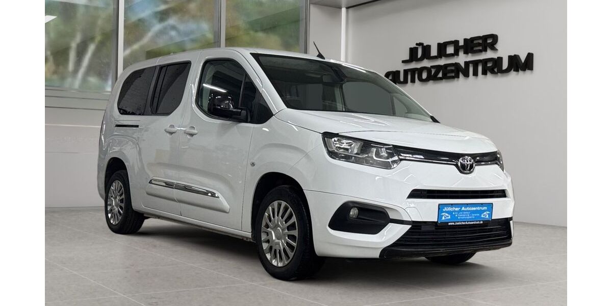 Toyota Proace City 40.000 km 24.790 &euro; Jülich 52428