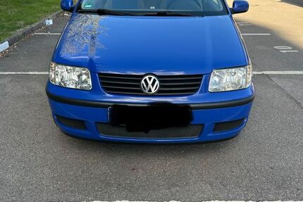 VW Polo 52.495 km 2.950 &euro; Aachen 52070