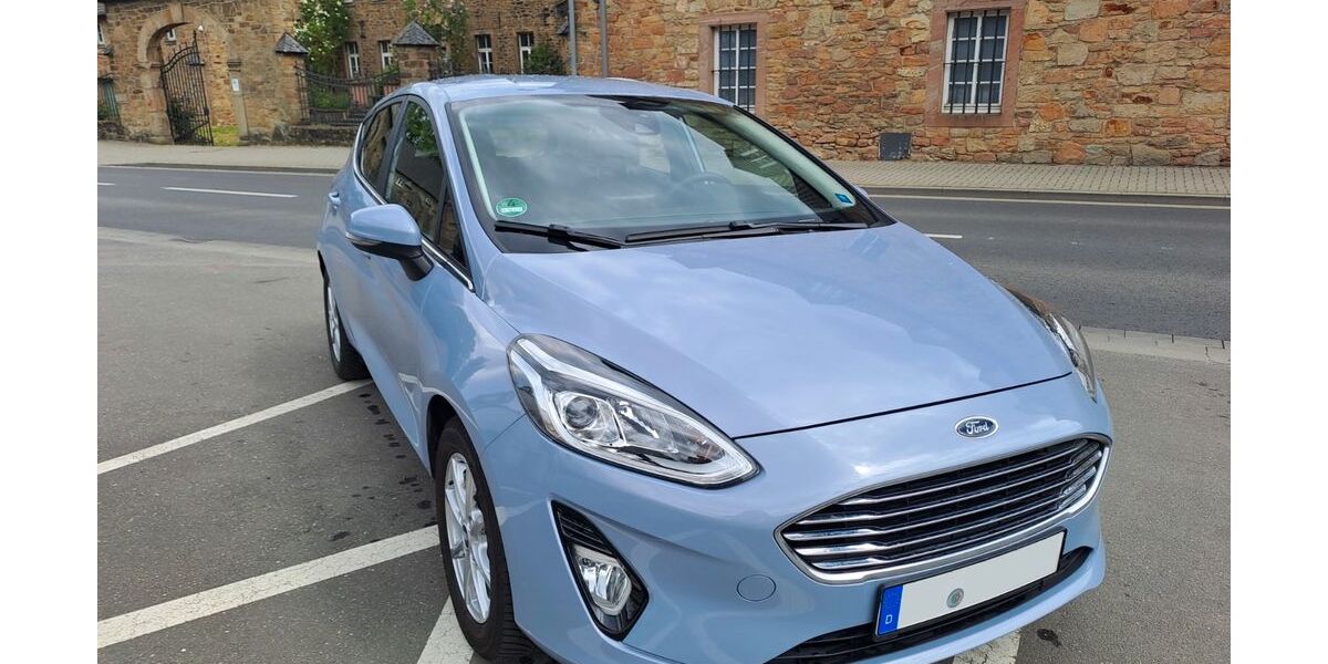 Ford Fiesta 31.037 km 14.200 &euro; Hürtgenwald 52393