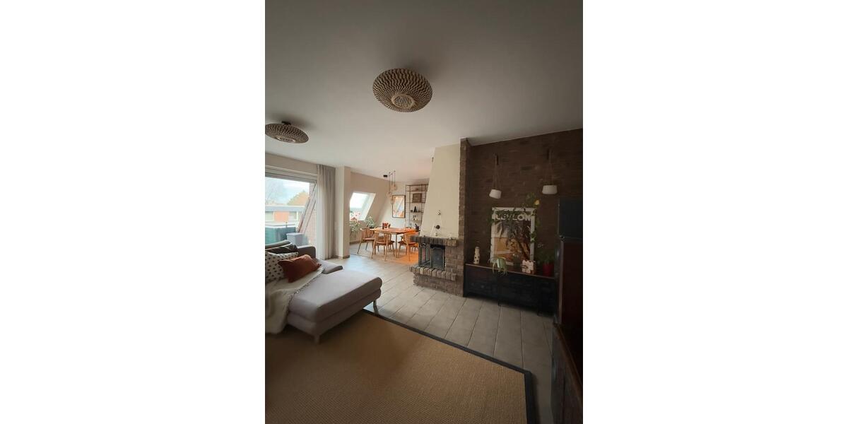 Vollmöblierte Wohnung zur Untermiete für 6 Monate 4 zimmer