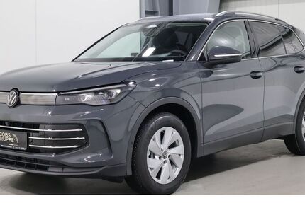 VW Tiguan 6.666 km 48.980 &euro; Aachen 52078