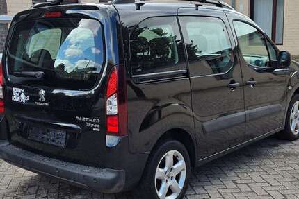 Peugeot Partner 104.600 km 8.250 € Baesweiler 52499
