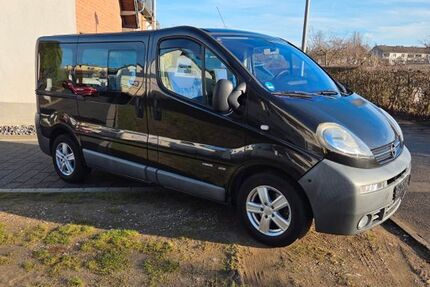 Opel Vivaro 204.500 km 7.500 &euro; Aachen 52078