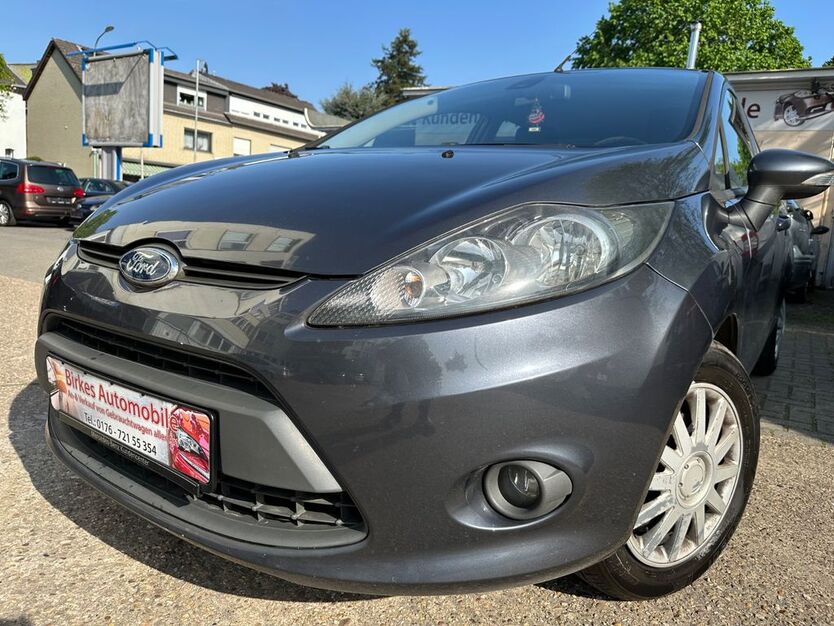 Ford Fiesta 169.889 km 3.299 € Düren 52353
