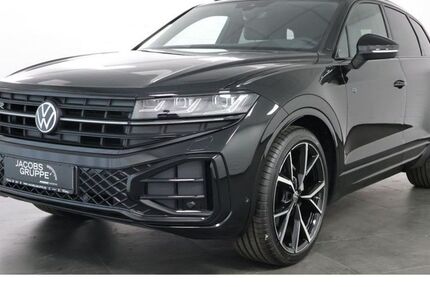 VW Touareg 15.757 km 73.960 &euro; Alsdorf 52477