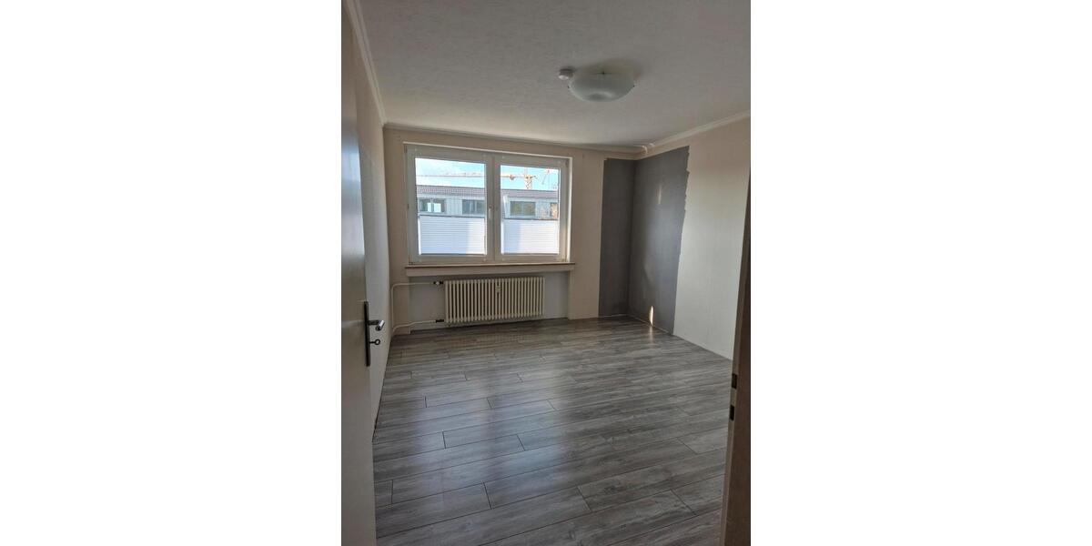 Etagenwohnung Aachen Aachen-Mitte - 4 Zimmer, 84 m&sup2;, 289.000&euro; | Angebot:25839528