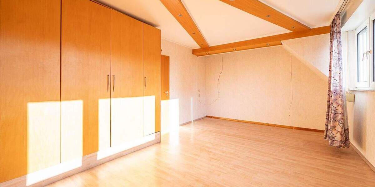 Mehrfamilienhaus, Wohnhaus Geilenkirchen / Leiffarth Leiffarth - 4 Zimmer, 120 m&sup2;, 269.800&euro; | Angebot:25707141