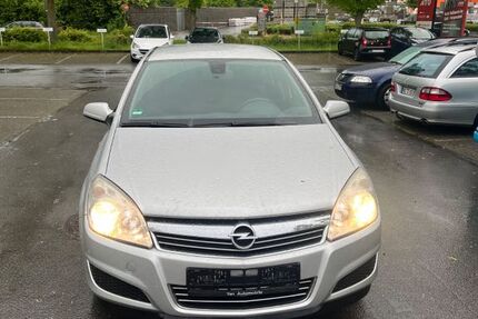 Opel Astra 193.000 km 2.500 &euro; Aachen 52074