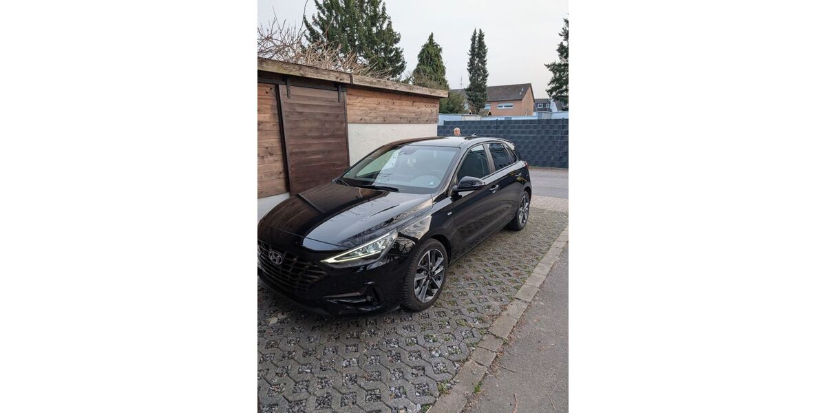 Hyundai i30 45.000 km 18.500 &euro; Eschweiler 52349