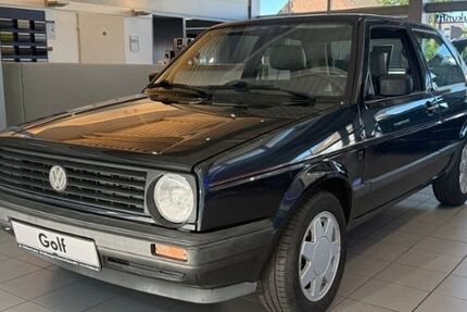 VW Golf 42.100 km 5.449 &euro; Baesweiler 52499
