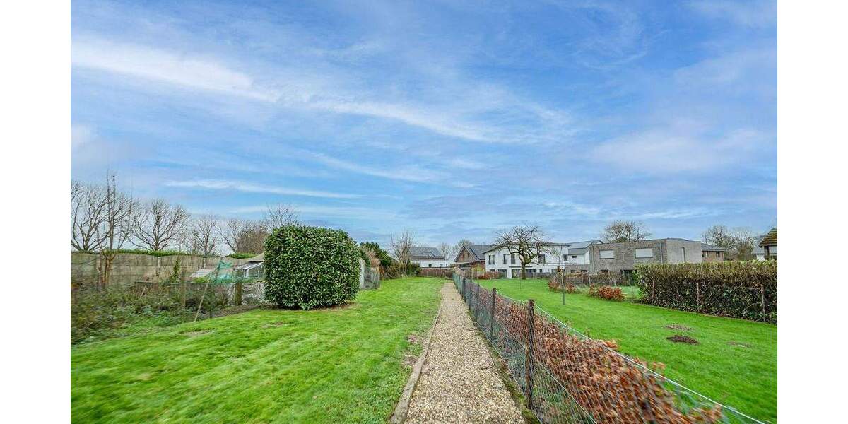 Einfamilienhaus Gangelt / Schierwaldenrath Schierwaldenrath - 4 Zimmer, 127 m&sup2;, 1.100&euro; | Angebot:25837749