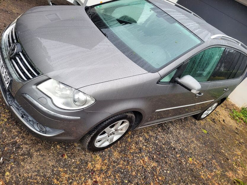VW Touran 151.076 km 3.500 € Hürtgenwald 52393