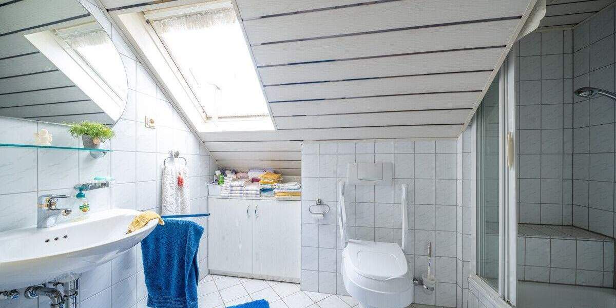 Mehrfamilienhaus, Wohnhaus Stolberg (Rheinland) Vicht - 6 Zimmer, 188 m&sup2;, 359.000&euro; | Angebot:25674571