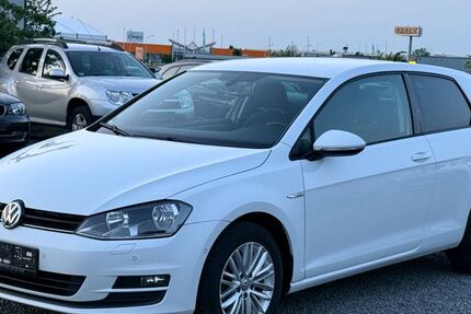 VW Golf 144.000 km 7.750 &euro; Düren 52351