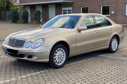 Mercedes E 200