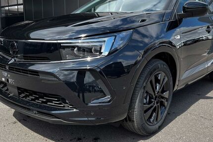 Opel Grandland (X) 1.001 km 25.480 € Düren 52351