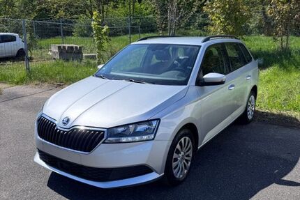Skoda Fabia 99.250 km 9.599 &euro; Aachen 52076