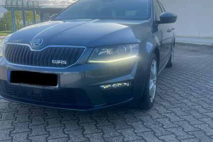 Skoda Octavia 157.000 km 16.590 &euro; Jülich 52428