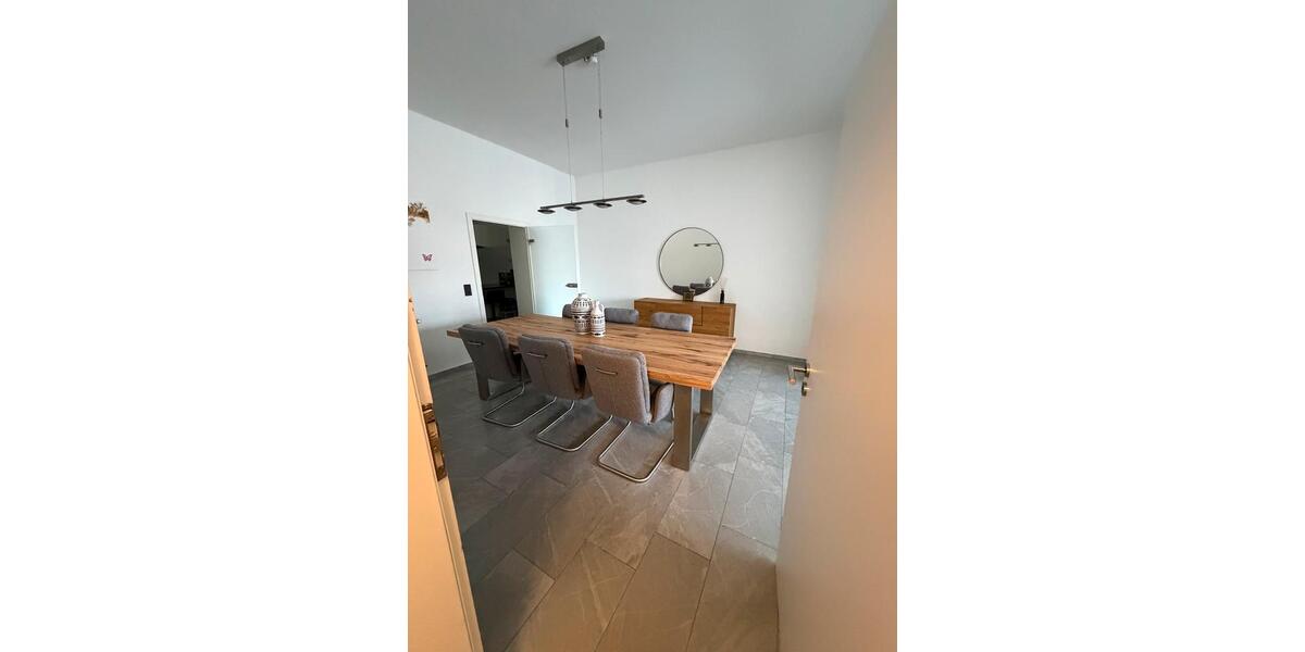 Erdgeschoßwohnung Stolberg (Rheinland) - 4 Zimmer, 105 m&sup2;, 1.350&euro; | Angebot:26207909