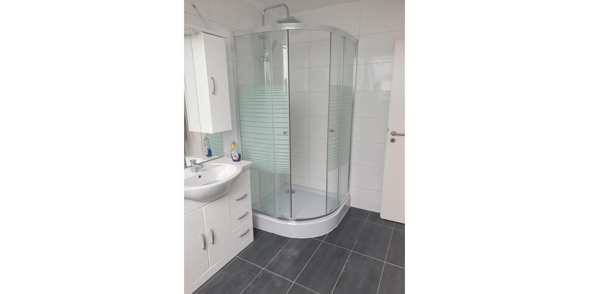 Dachgeschoßwohnung Herzogenrath - 2 Zimmer, 70 m&sup2;, 650&euro; | Angebot:26459043