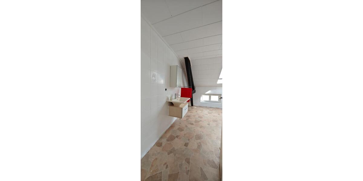 Dachgeschoßwohnung Eschweiler - 3 Zimmer, 102 m&sup2;, 840&euro; | Angebot:26262915