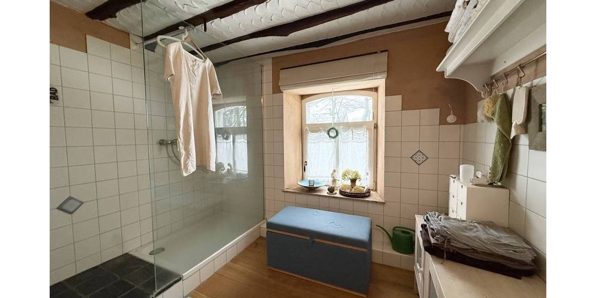 Einfamilienhaus Aachen / Hahn Hahn - 8 Zimmer, 330 m&sup2;, 888.000&euro; | Angebot:26309082