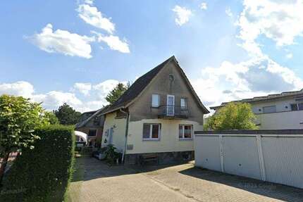 Haus zum Kaufen in Heinsberg 140.000 € 400 m² 15 zimmer