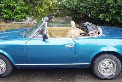 Fiat 124 Spider 89.000 km 4.200 € Aachen 52076