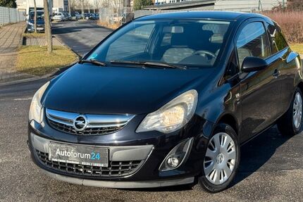 Opel Corsa 113.000 km 2.850 &euro; Jülich 52428