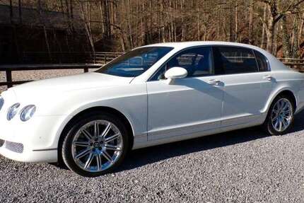 Bentley Flying Spur 13.548 km 57.000 € Monschau 52156